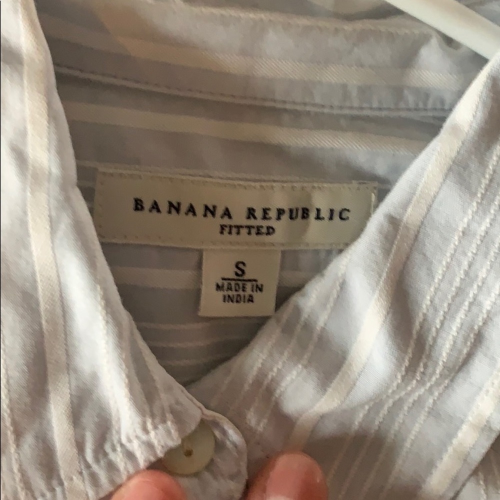 Button down shirt. - Picture 3 of 3